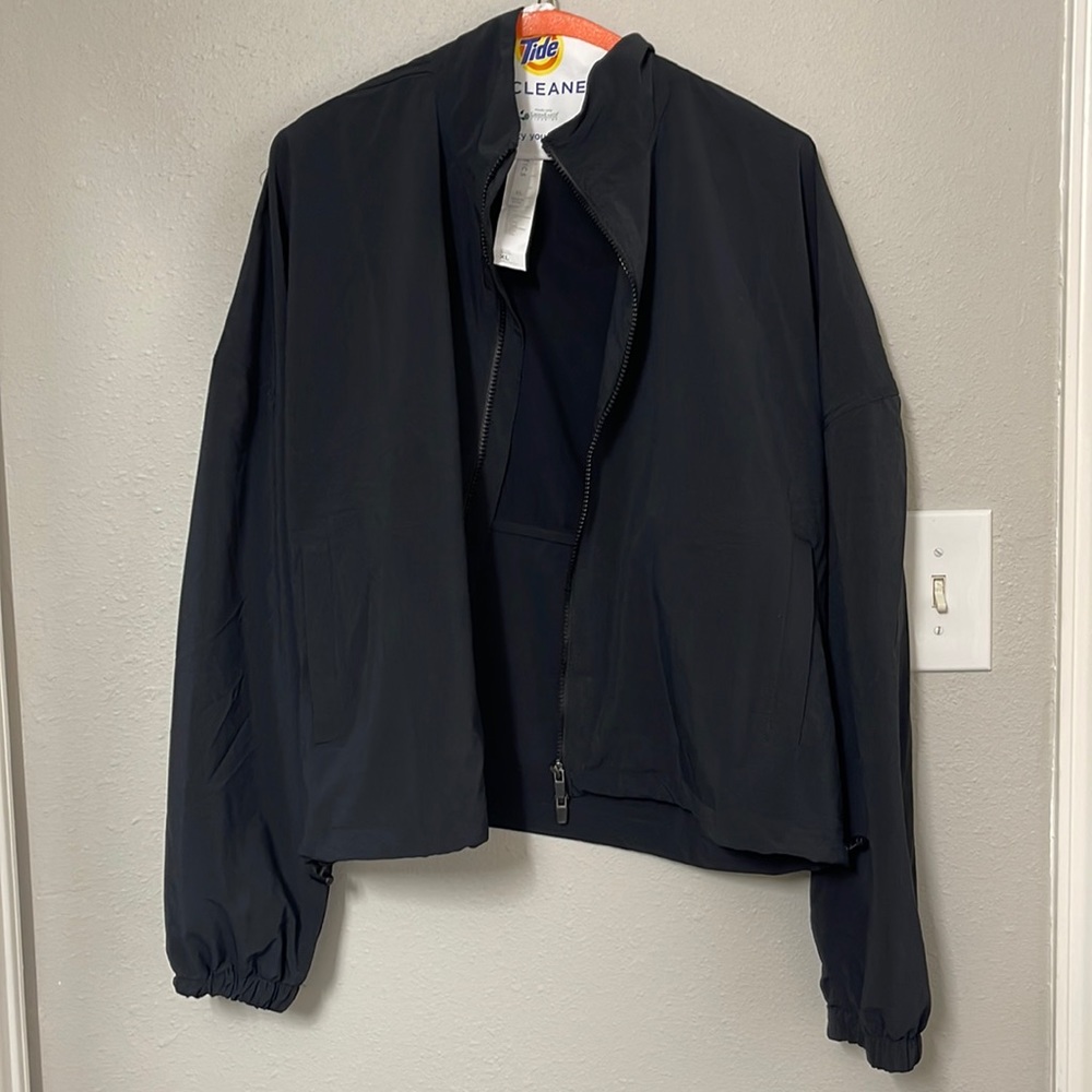 Fabletics XL full zip windbreaker